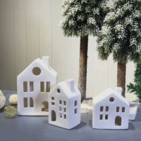 Vente en gros d'usine Maison de village de Noël classique en céramique blanche pure avec lumières LED