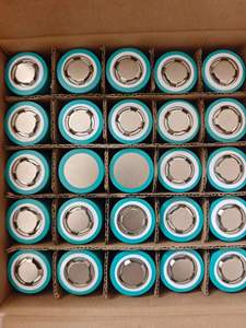<span class=keywords><strong>Batterie</strong></span> cylindrique LiFePO4 CBAK 40135FS 3.2V 20Ah, débit élevé 3C, 3000 cycles pour vélo électrique, solaire, ESS - Product Image 6