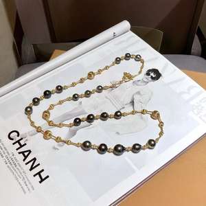 สร้อยคออะโกย่าญี่ปุ่นขนาด 8-9 มม. ดีไซน์ทันสมัย ให้แสงสะท้อนแบบกระจก  เข้ากับเสื้อโค้ทผู้หญิง  มาพร้อมกล่องของขวัญที่เข้ากันอย่างลงตัว - Product Image 2