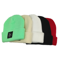 Personnalisé Unisexe Étiquette Patch Broderie Logo Hiver Tricot Gaufré Beanie Chapeau