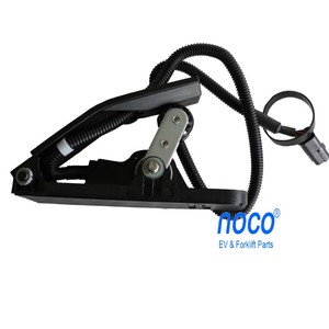 Accélérateur Constance d'origine pour chariot élévateur à moteur thermique, compatible avec le chariot élévateur Clark FZ3-122-131 - Product Image 3