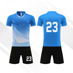 ชุดฟุตบอลเด็กแบบกำหนดเอง ชุดฝึกซ้อมคุณภาพสูง ระบายอากาศได้ดี ผลิตจากโพลีเอสเตอร์ 100% แห้งเร็ว - Product Image 1