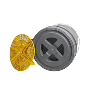 ถังล้างรถทำจากวัสดุ PP 13L มีฝาปิดแกมมาผลิตภัณฑ์ล้างรถกลางแจ้งออกแบบได้ตามต้องการ - Product Image 3