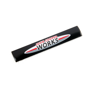 <span class=keywords><strong>Insigne</strong></span> auto-adhésif personnalisé d'emblème de voiture en aluminium de lettres du chrome 3d <span class=keywords><strong>AMG</strong></span> pour la carrosserie de voiture - Product Image 5