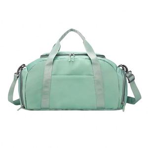 Sac de sport léger et portable, nouvelle conception 2022, grande capacité, imperméable, rose, personnalisable, fabriqué en usine BSCI. - Product Image 1