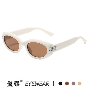 แว่นตา แว่นกันแดดทรงแคทอาย UV400 กรอบพีซี สไตล์ยูนิเซ็กส์ - Product Image 3