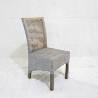 Chaise de salle à manger en rotin et bois massif gris, vente en gros, mobilier pour la maison, la salle à manger, le bar, l'appartement, l'hôtel, le café, la station balnéaire, la villa