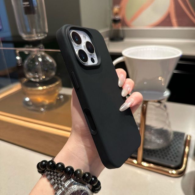 For iPhone 17 Pro Max Case with AI Photography Integrated Button, Liquid Silicone Protective Cover for iPhone 16