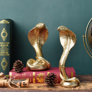 Lumière de luxe résine artisanat maison salon bureau décor de bureau écologique créatif or <span class=keywords><strong>Cobra</strong></span> ornement - Product Image 1