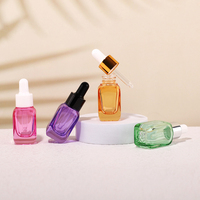 Flacon compte-gouttes carré en verre coloré de 15 ml, flacon vide pour huile essentielle, emballage personnalisé pour soins de la peau