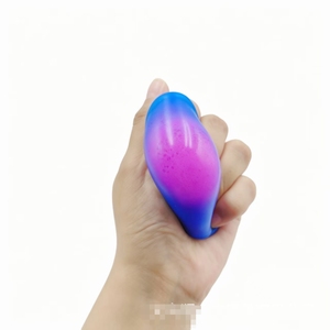 Juguetes antiestrés de rebote lento con forma de corazón para liberar emociones, venta al por mayor - Product Image 4