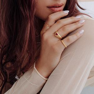 <span class=keywords><strong>Bague</strong></span> en argent sterling 925 plaqué or <span class=keywords><strong>vermeil</strong></span> vintage élégante avec <span class=keywords><strong>grenat</strong></span> et diamant en forme de cœur - Product Image 2