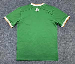 เสื้อฟุตบอลไอร์แลนด์ชายรุ่นใหม่ปี 2026 คุณภาพสูง สไตล์เรโทร <span class=keywords><strong>รอย</strong></span> เคน ปรับแต่งชื่อทีมได้ แขนสั้น ไซส์ XL รุ่น<span class=keywords><strong>ไท</strong></span>ย - Product Image 2