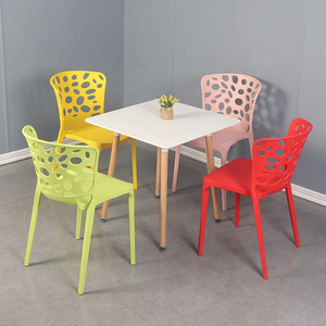 Chaises de salle à manger en plastique PP intégral à prix bas, vente en gros, couleurs OEM, très demandées - Product Image 4