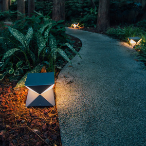 Lámpara de Suelo Moderna y Minimalista para Exteriores, Impermeable, para Jardín, Patio, Villa o Parque - Product Image 2