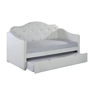 Cama com sofá de couro branco ou cama de madeira e couro, sofá com cobertura, cama infantil