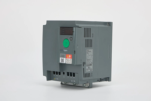 ไดรฟ์ปรับความเร็วรอบ ATV310 7.5kW/10hp สำหรับงานปกติ 5.5 KW/7.5hp 380...460V 3 เฟส ไม่มีฟิลเตอร์ ATV310HU55N4A - Product Image 2
