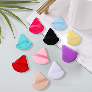 Juego de 50 Esponjas Triangulares de Terciopelo para Maquillaje, Suaves y Lavables, para Polvo Facial Cosmético - Product Image 3
