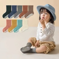 Chaussettes antidérapantes en coton tricoté respirant pour bébés et enfants, avec logo, vente en gros personnalisée pour l'été