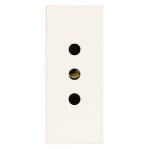 2P+T 10A P11 ซ็อกเก็ตสีขาว 3.6x2.7x5.6 ซม. สำหรับใช้ไฟฟ้า - Product Image 1