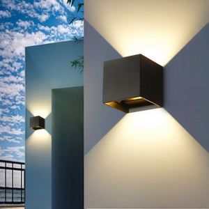 Lámpara de Pared Exterior Cuadrada Moderna, LED de Alto Brillo, Impermeable, de Aluminio, para Escaleras, Diseño Cuadrado en Blanco y Negro - Product Image 3