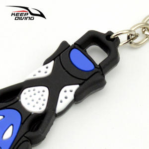 Llavero con Forma de Aletas de Aleación, Colgante de Buceo, Adorno, Recuerdo de Buceo, Tirador de Cremallera KEEP DIVING PS 033 - Product Image 4