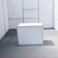 Comptoir pliant promotionnel personnalisé en aluminium avec éclairage LED, écologique, léger, durable et portable pour réceptions et expositions
