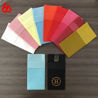 Serviette de table jetable en Airlaid effet lin avec pochette à couverts, pour hôtels, mariages et traiteurs