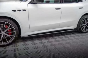 Kit de Carrocería para Maserati Grecale, Fibra de Carbono, Difusor Delantero, Alerón, Faldones Laterales, Nuevo - Product Image 4