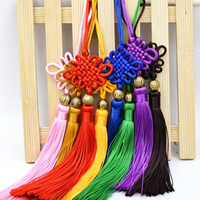 Vente d'usine : Pompons chinois faits main en polyester de 12 cm pour marque-pages, lanternes, décoration de voiture et de maison