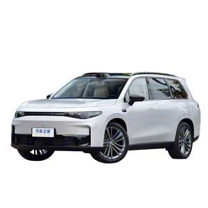 2026 2026 Leapmotor C16 ไฮบริด 6 ที่นั่ง รถยนต์ไฟฟ้าแบบขยายระยะทาง  SUV ขนาดกลางและใหญ่ ระยะทางวิ่งไกล 520 กม. พวงมาลัยซ้าย 7 ที่นั่ง - Product Image 1