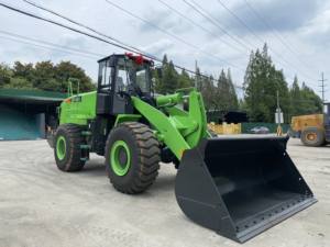 856E Skid Steer & <span class=keywords><strong>Front</strong></span> <span class=keywords><strong>Loader</strong></span> Listrik 5.5 Ton dengan Bucket 2.7-5.6m Efisiensi Tinggi untuk Pelabuhan dan Halaman - Product Image 1