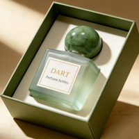 Flacons de parfum en verre de luxe personnalisés uniques et modernes 30ml 50ml 100ml Gravure mate Bouchon doré Pulvérisateur Emballage en carton
