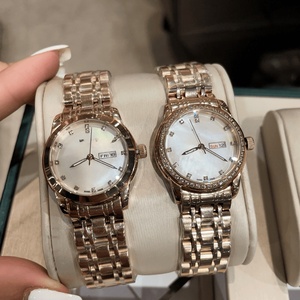 Montre de luxe haut de gamme avec mouvement à quartz précis, index des heures en diamant, cadran en nacre, lunette sertie de diamants, Longines. - Product Image 5