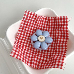 Wholesale Plastic Shockproof Flower Shape Magnetic <b>Mobile</b> <b>Phone</b> Holder for Office Use <b>Mobile</b> <b>Phone</b> <b>Accessories</b> - Product Image 4