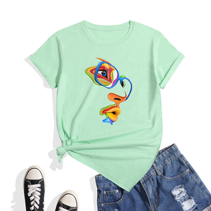Nouveau T-shirt décontracté en coton à manches courtes et col rond pour femme, motif cœur et portraits colorés, écologique, respirant, avec logo – Collection Été 2025 - Product Image 6