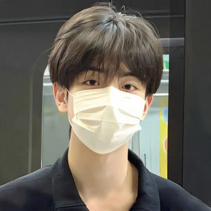 วิกผมหน้าผากลูกไม้แบบเต็มศีรษะทรงผมสั้นตรงพร้อมหน้าม้า 8 นิ้ว สำหรับผู้ชาย - Product Image 1