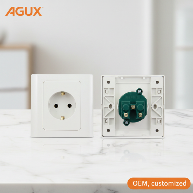 Hot Selling EU Plug Power Socket with USB and Type C Wall Socket Charger Outlet 1 Outlet 16A 250V SDK NFC