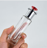 Nouveau Style 30mL Eco Friendly Soins De La Peau Sérum Clair Presse Pompe Cosmétique Verre Ovale Parfum Huile Essence Sérum Bouteilles Compte-gouttes
