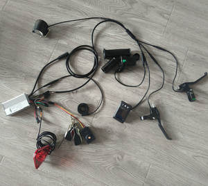 Kit d'accessoires étanche pour vélo électrique <span class=keywords><strong>VTT</strong></span>/Moped : Contrôleur <span class=keywords><strong>6</strong></span> Mosfet 250W/350W + Instrument 930 + Phare + Feu arrière + Levier de frein - Product Image 1