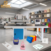 Imprimante sérigraphique automatique à plateau plat haute vitesse avec table à aspiration sous vide et convoyeur pour papier – Nouveauté