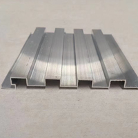 Panneau de façade composite en aluminium moderne sur mesure, faible charge, haute adhérence, matériau de construction pour murs extérieurs