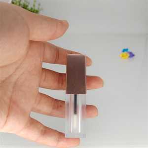 Tube lumineux vide avec couvercle en or <span class=keywords><strong>rose</strong></span>, vernis à lèvres personnalisé, tube en plastique mat pour fond de teint liquide - Product Image 2