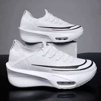 Chaussures de sport pour hommes en maille PU, légères, avec amorti doux et absorption des chocs, semelle épaisse, 4 couleurs, en stock, prêtes à être expédiées