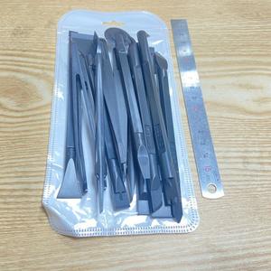 ชุดเครื่องมือซ่อมอุปกรณ์อิเล็กทรอนิกส์ 14-in-1 ป้องกันไฟฟ้าสถิตย์ พร้อมที่จับเหล็กสีดำ คีมปากกว้าง และชุดแคลมป์ปากกว้าง - Product Image 4