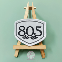 Patch d'étiquette tissé régulier avec des symboles de lettres en bordure de Merrow et un artisanat exquis Patch tissé personnalisé