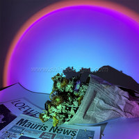 Projecteur de lampe de coucher de soleil romantique, projecteur d'ambiance de coucher de soleil Rgb, lumières de coucher de soleil multicolores, chambre à coucher pour cadeaux d'anniversaire et de vacances