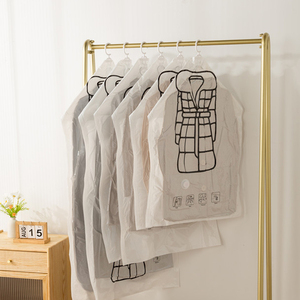 Sacs de rangement en plastique transparents directs d'usine pour vêtements <span class=keywords><strong>housse</strong></span> anti-poussière pliable pour ensemble de vêtements suspendus à linge - Product Image 6