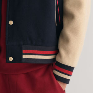 Chaqueta Varsity Personalizada de Alta Calidad para Hombre, Cortavientos, Transpirable, con Cuello Alto, Logotipo Frontal, Estilo Urbano para Invierno - Product Image 5