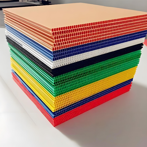 Nhà Máy Tốt Nhất Giá <span class=keywords><strong>PP</strong></span> <span class=keywords><strong>Polypropylene</strong></span> Tấm Tấm Tấm 2Mm <span class=keywords><strong>3Mm</strong></span> 4Mm 5Mm 6Mm 7Mm 8Mm 10Mm 12Mm Poly Hollow Tổ Ong Hội Đồng Quản Trị - Product Image 3